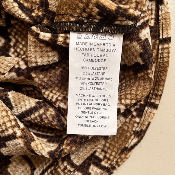 Michael Kors Top Womens Sz S Animal Print Dark Camel Sleeveless Hi Low Classic - Picture 7 of 9